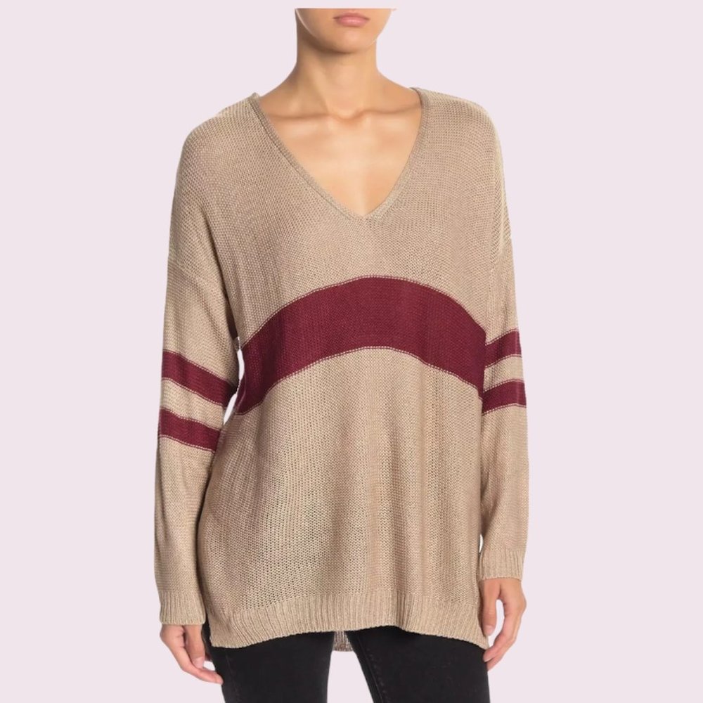 WISHLIST Sweater Fits Small/Medium Women's Oversized V-Neck Pullover NWOT